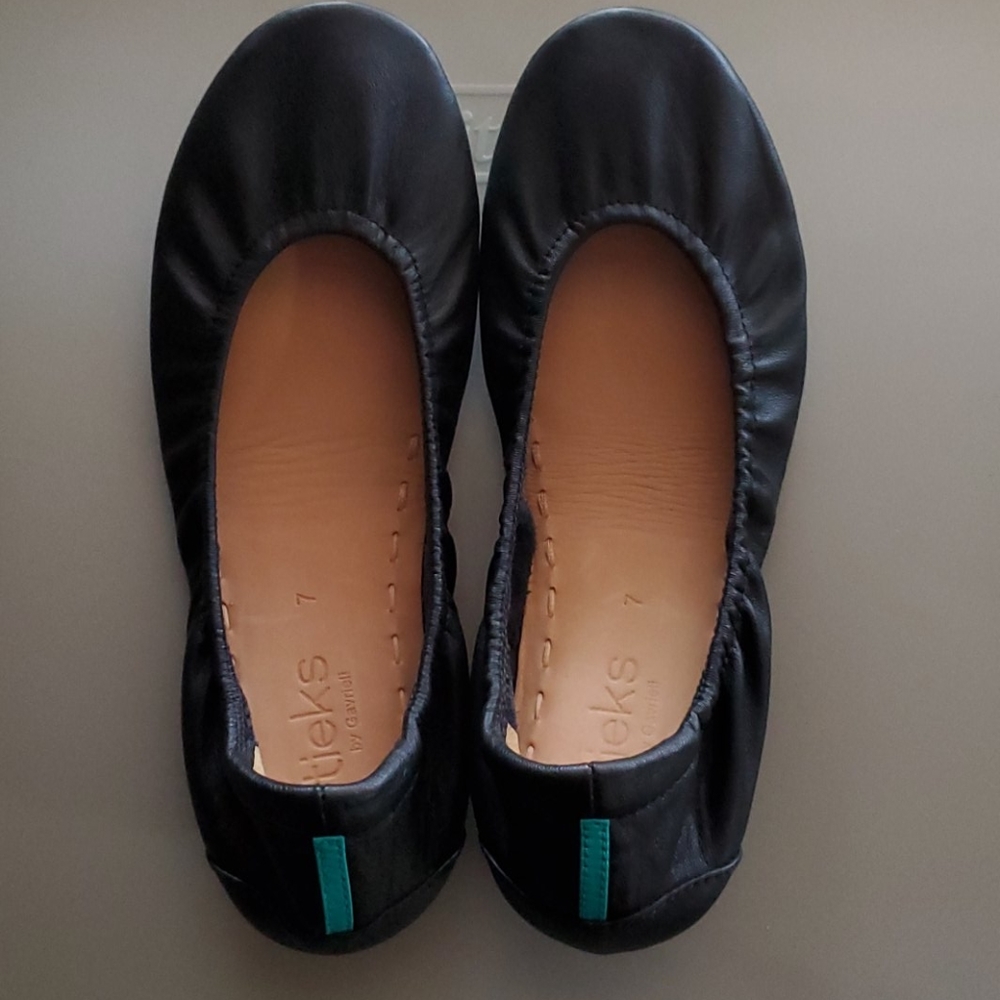 Tieks Black Matte Leather Ballet Flats size 7